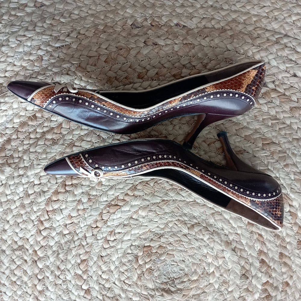 Designer Magrit Real Leather Court Heeled Shoes - Picture 5 of 14